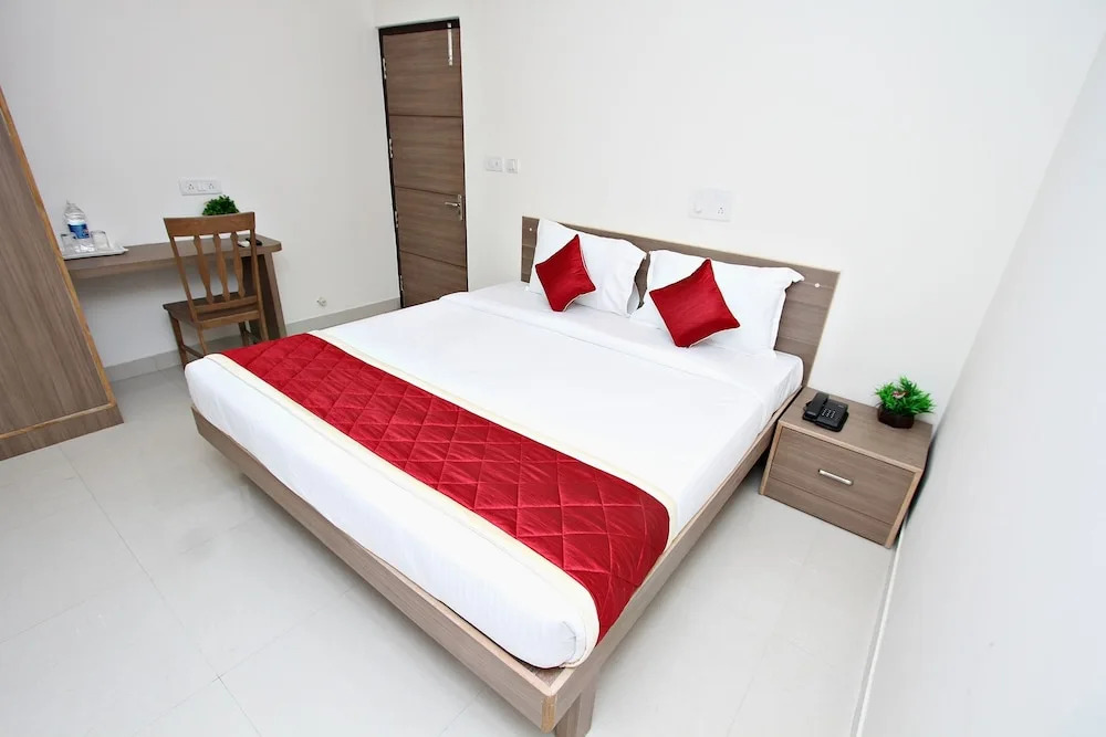 OYO 8739 Melody Inn Bellandur