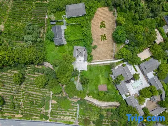 Yijiangnan Shuiyue Hanfu Theme Homestay