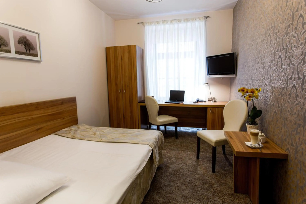 Tulip Hotels - Wroclaw Patio