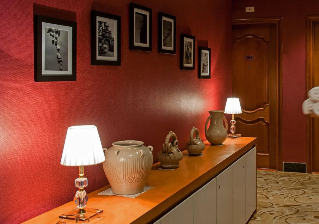Tam Hotel