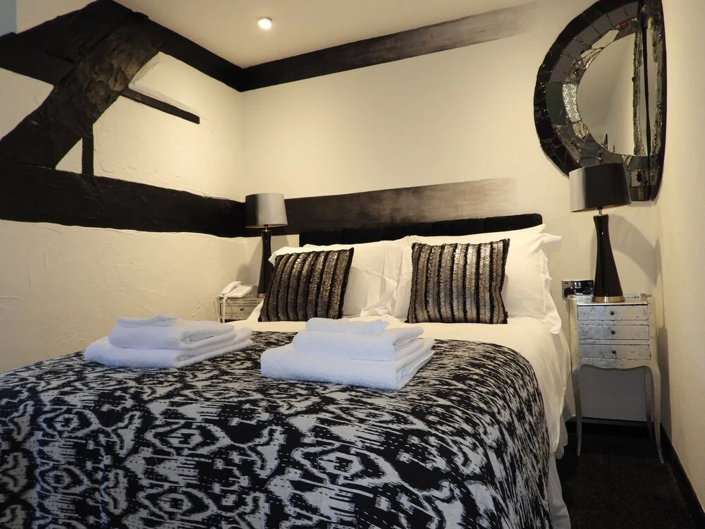 The Lion Hotel