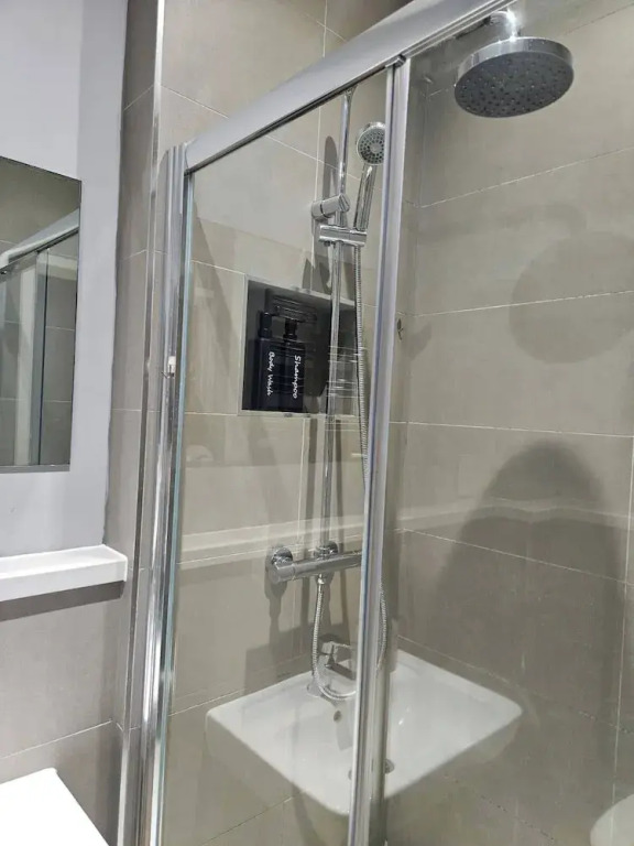 Heathrow Haven London-luxury Apartment-2nd Floor
