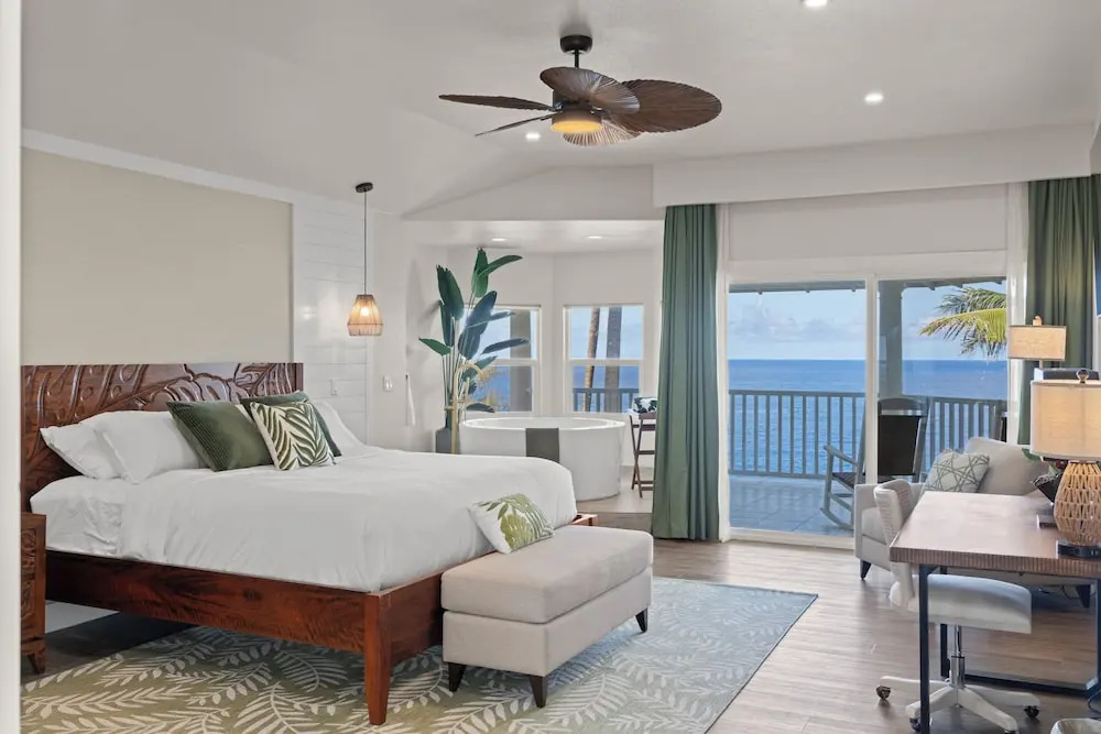 Hamakua Hotel