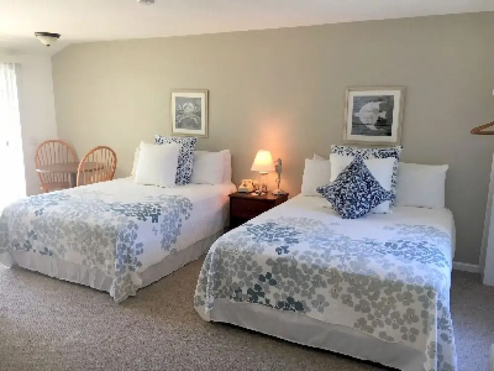 Craigville Beach Inn