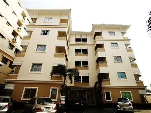 Golden Apartment