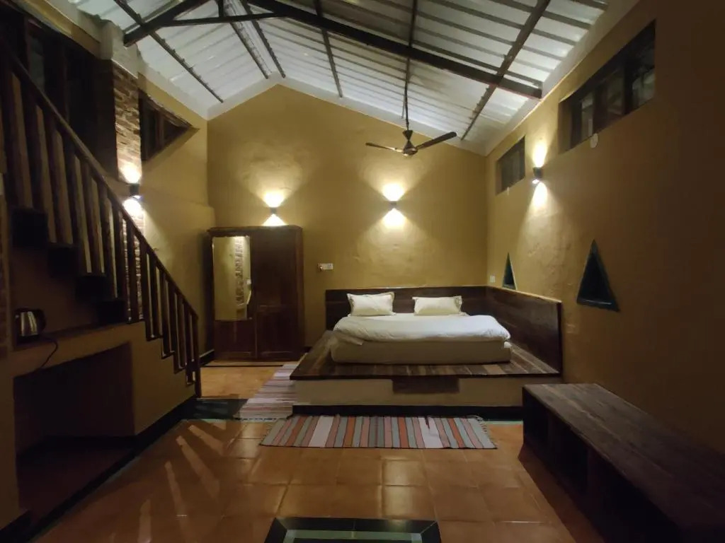 Surwahi Social Ecoestate Kanha