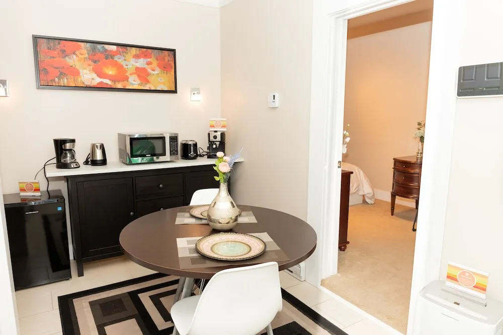 The Romantic & Luxurious House