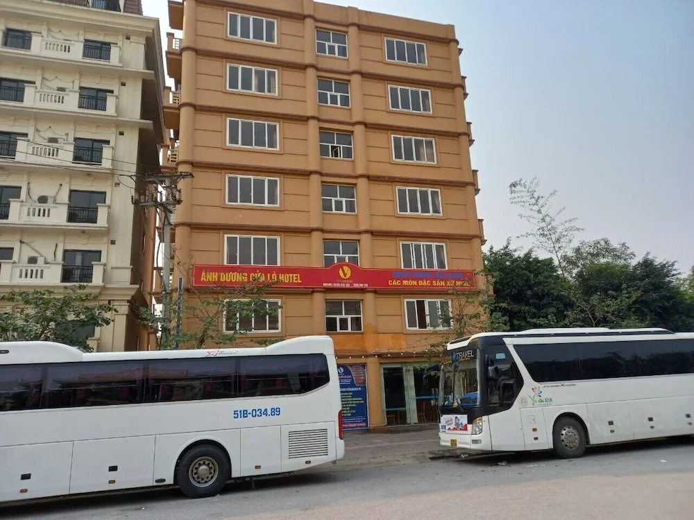 Anh Duong Cua Lo Hotel