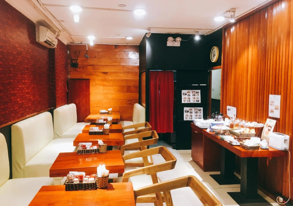 Azumaya Hai Ba Trung 2 hotel