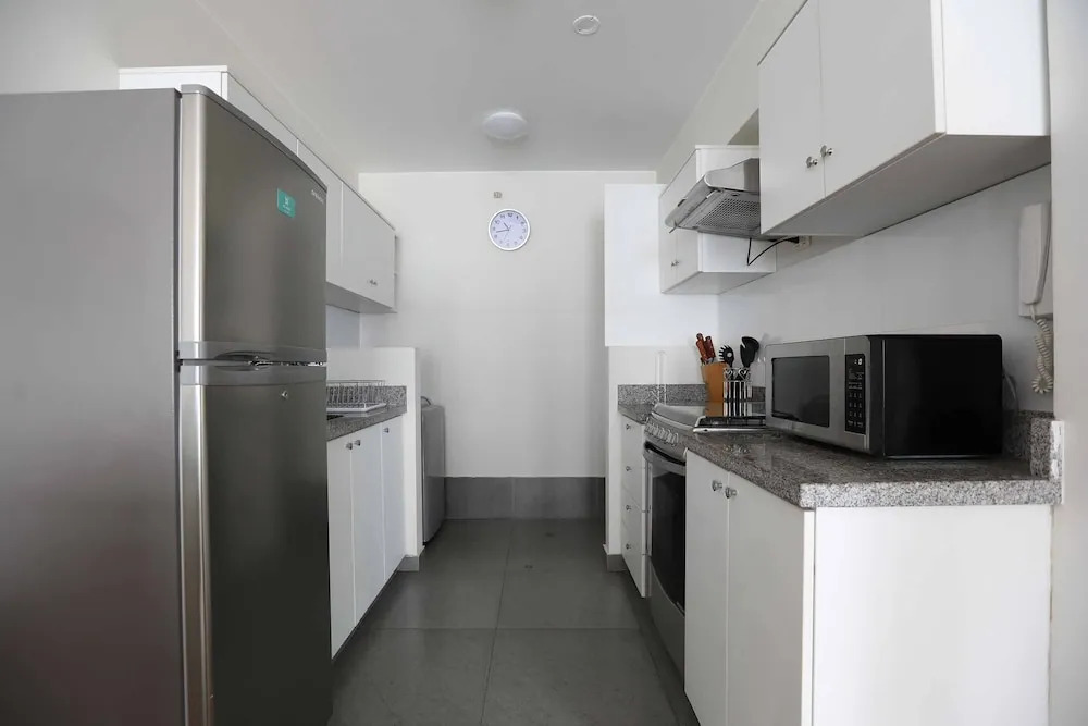 Brand new 2 dorm apt one block from boardwalk