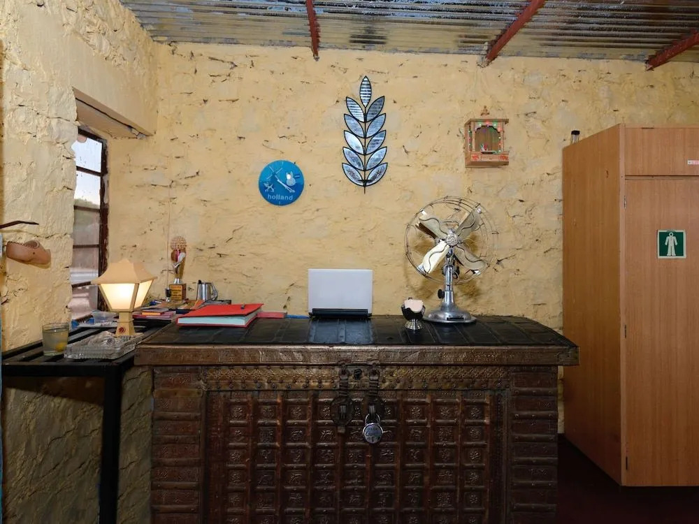 OYO 24960 Amigo Camps
