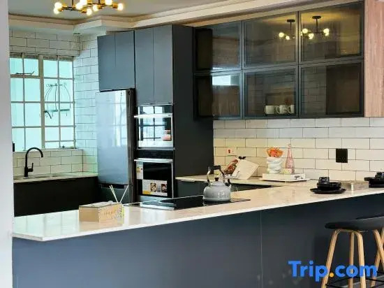 Luxurious Messe Luxe 4-bed Apartment CBD