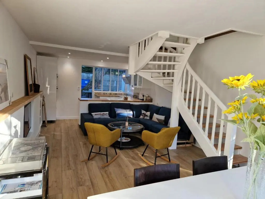 Villa Bagatelle, climatisée, à 250m de la plage centrale, 3 chambres