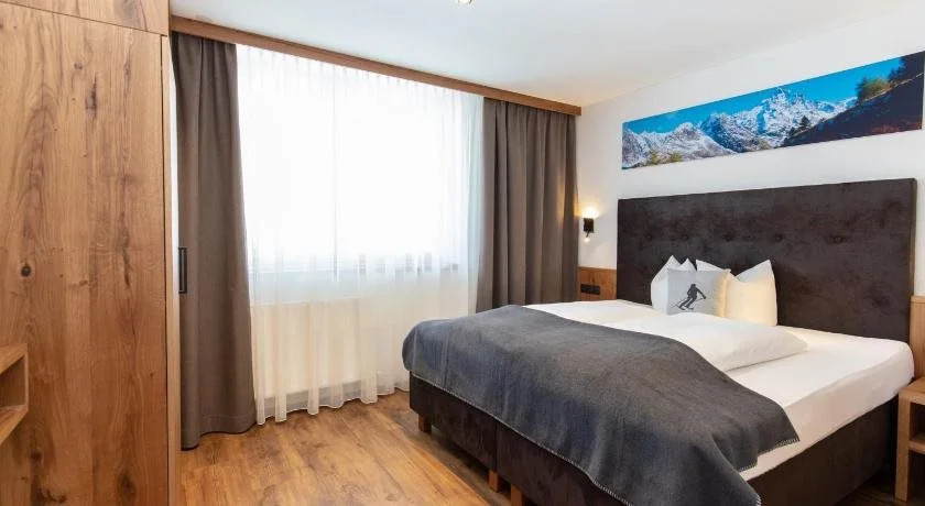 Hotel Garni Kardona