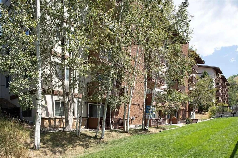 Storm Meadows 457