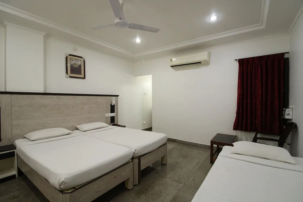 The Hotel Temple View