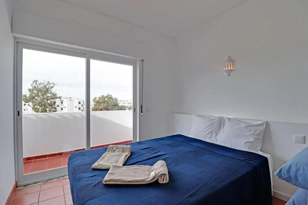 Albufeira Central by Homing