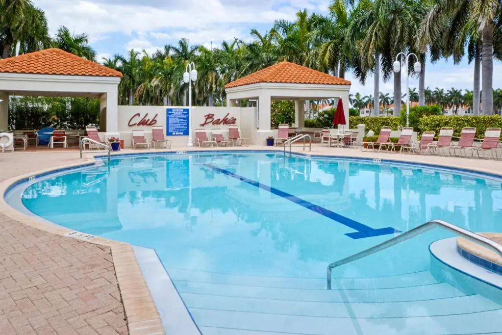 Bahia Vista 14-361, Isla Del Sol, 2 BR, Heated Pool, Spa, Near Beach, WiFi