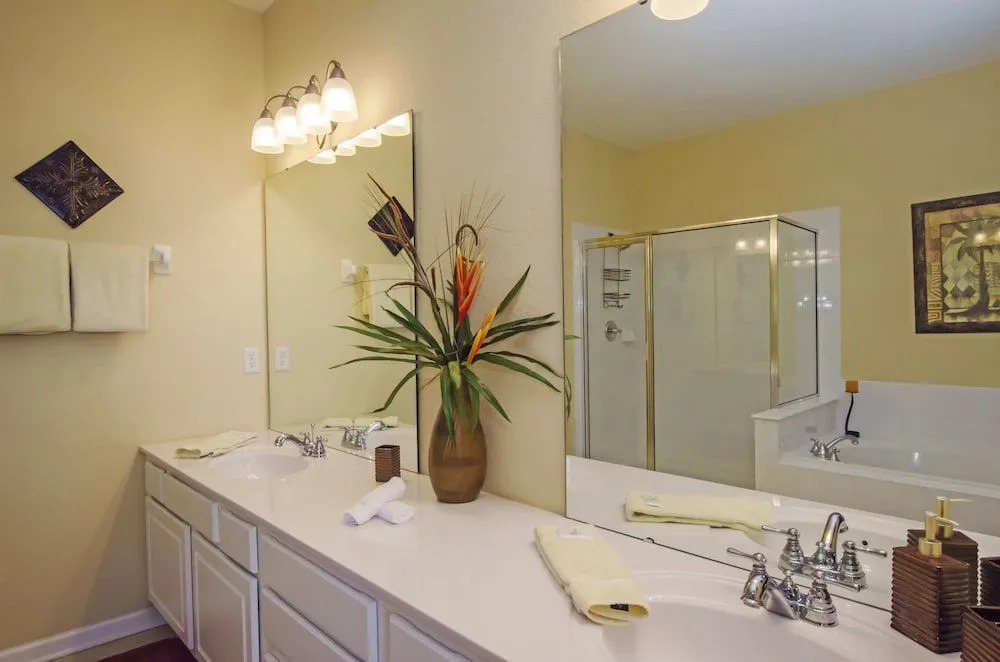 3BD 2BA Condo Sleeps 6 Gold RVC30993 Bedroom RHOF