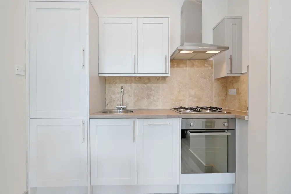 2 Bedroom Apartment in West Kensington