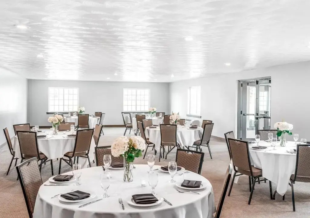 Hotel One75