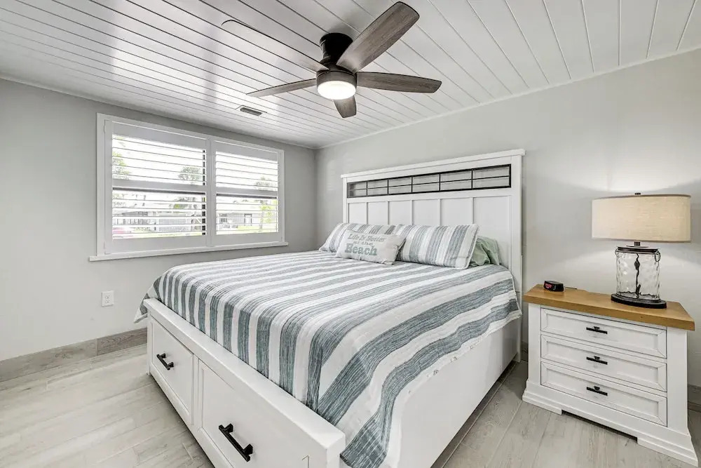 Steps to Englewood Beach: Home w/ Outdoor Oasis!