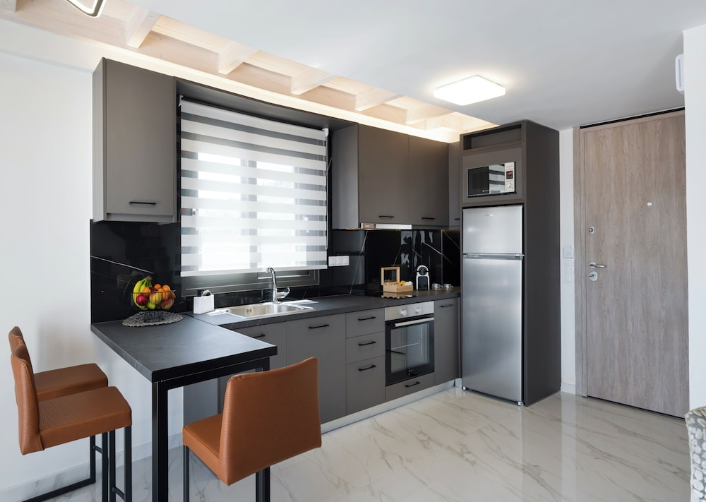 Endless Blue Maisonette