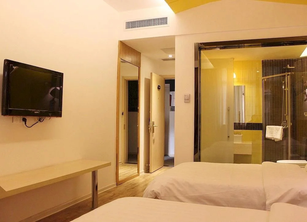 Quanjing Shuiyuan Hotel