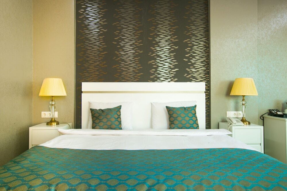 Sumgayit Plaza Hotel