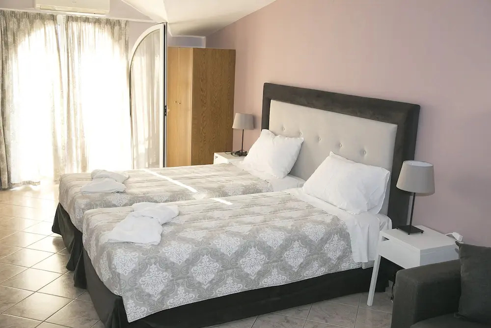 Zois Sea View Apartments in Lixouri