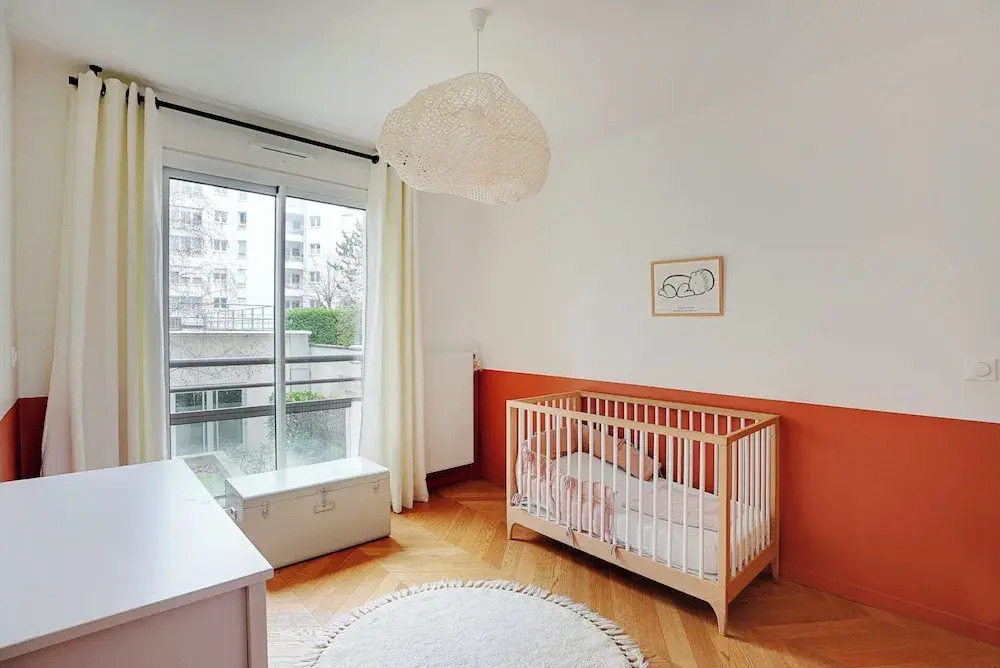 Modern, Spacious Apartment Just Outside Paris