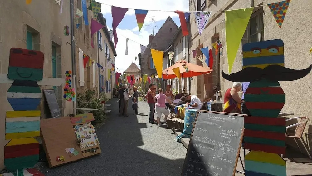 LAlzire - Logis Auberge Culturelle
