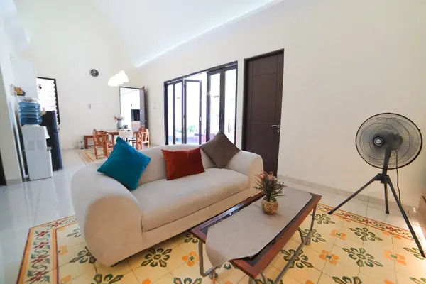 Ubu Villa Arcadia