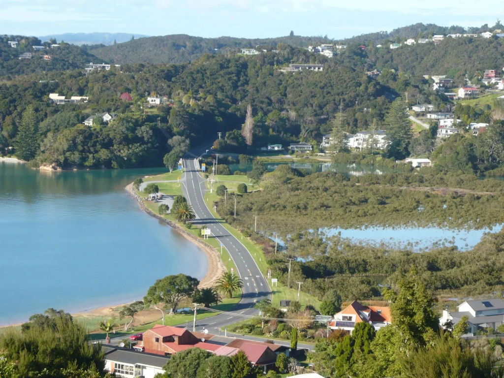 Swallows Nest - Paihia Holiday Home