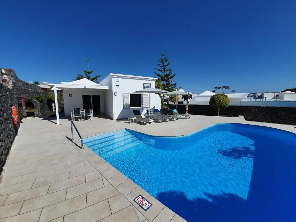 2 bedroom Villas Cassandra and Katrina with private heated pools