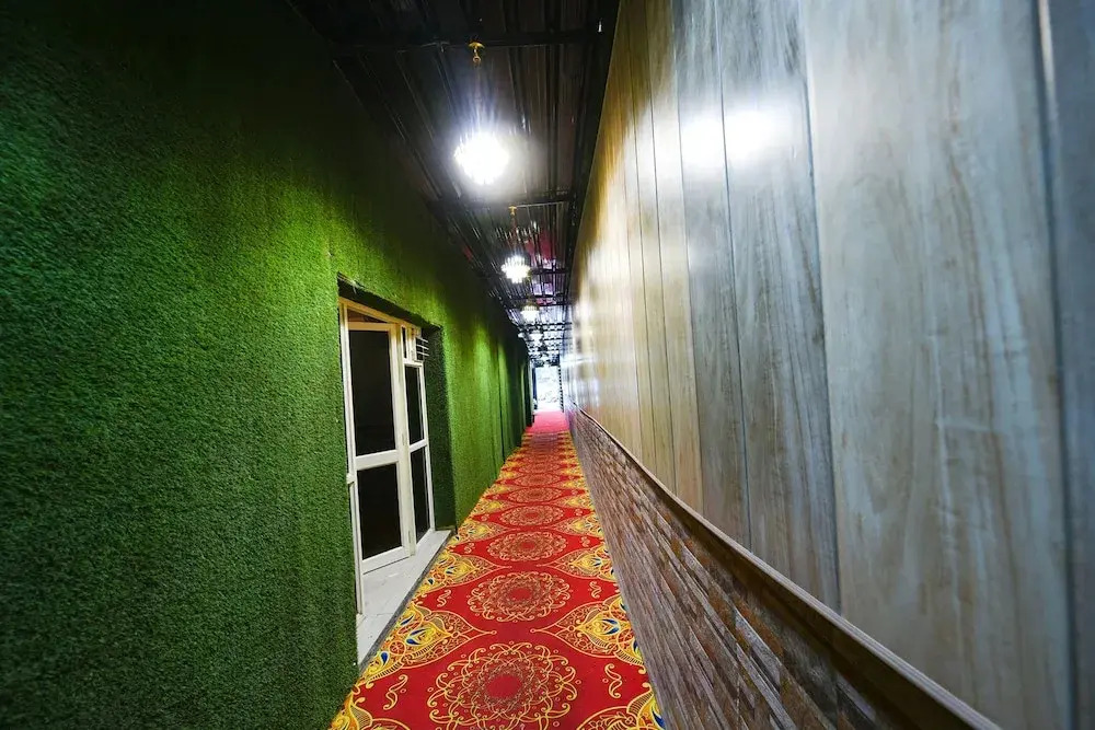Via The Grand Palace