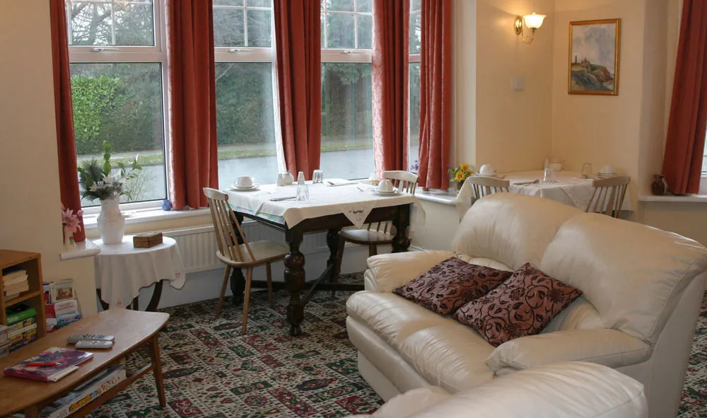 Uplands Guest House