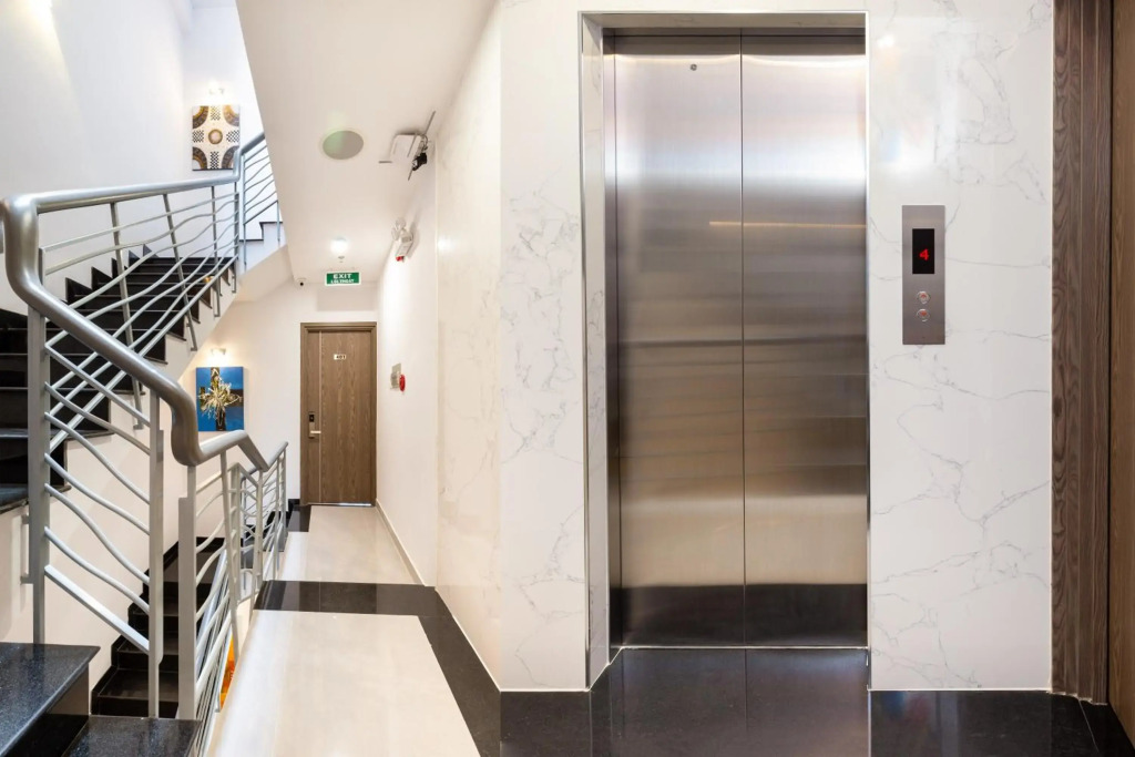 F-Hotel & Apartment