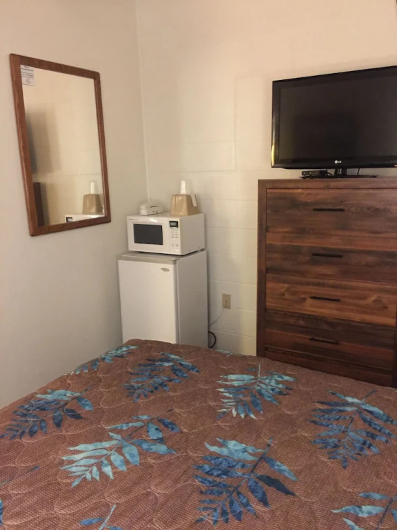 Lazy U Motel