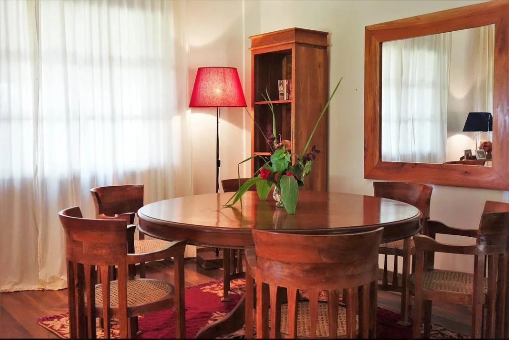 Amuura Beach Villa