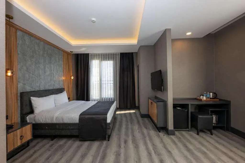 The Nirvanas Hotel
