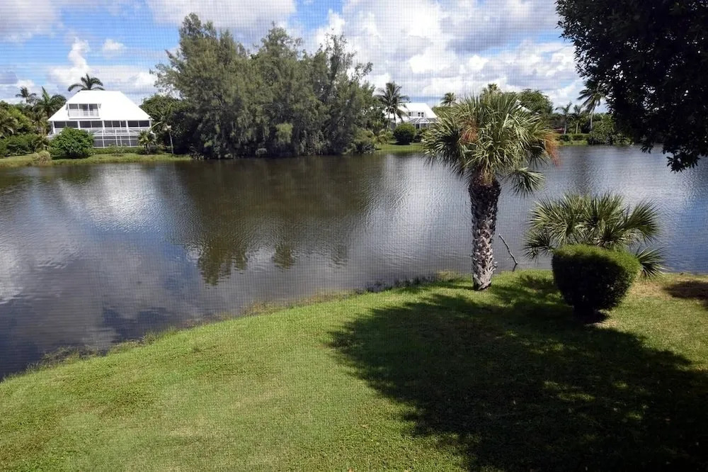 A Slice Of Paradise 2 Bedroom Home