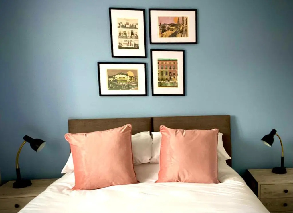 The Gallery - Vibrant, 4-bed Townhouse by The Hepworth