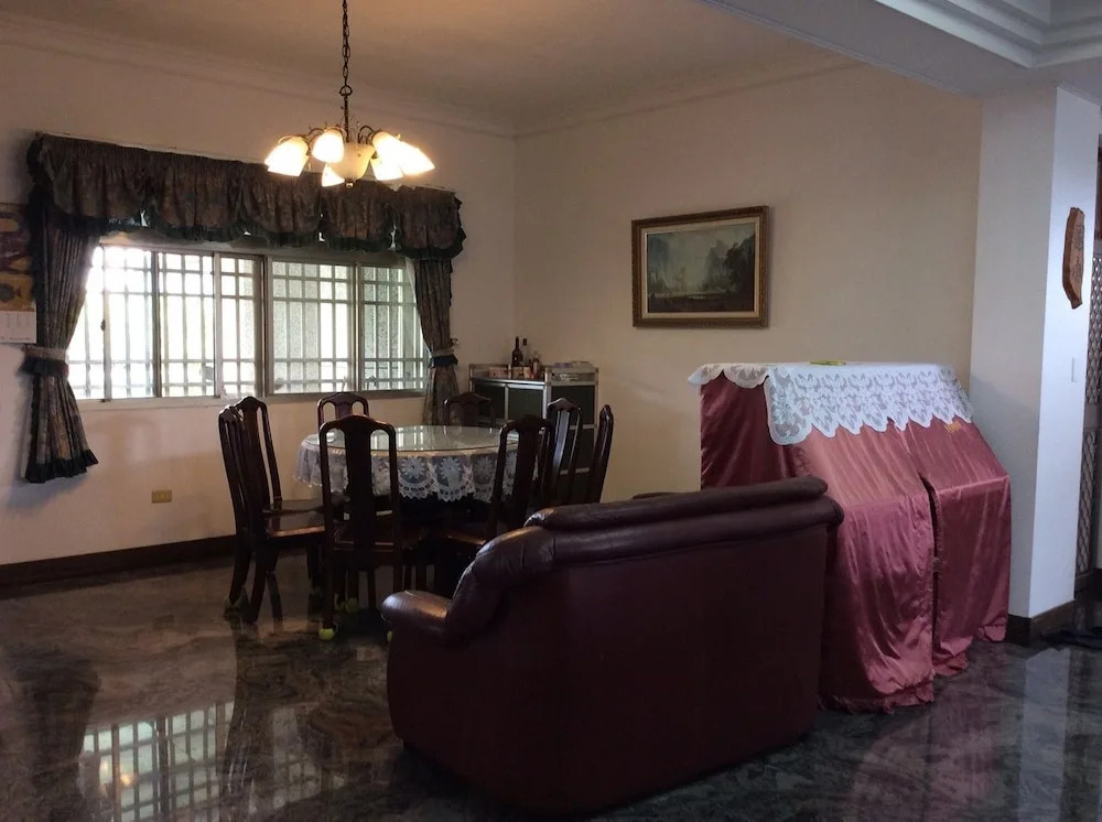 Yuan Zhong Yuan B&B