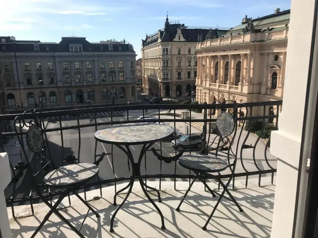 Old Town Boutique Apartments