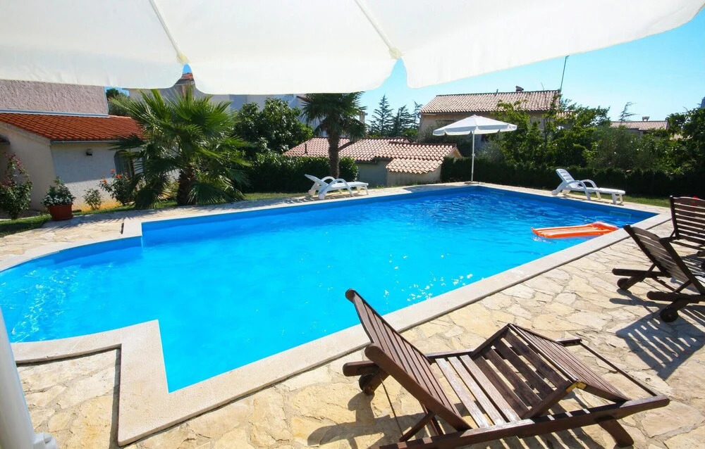 Stunning Apartment in Medulin With 3 Bedrooms, Wifi and Outdoor Swimming Pool