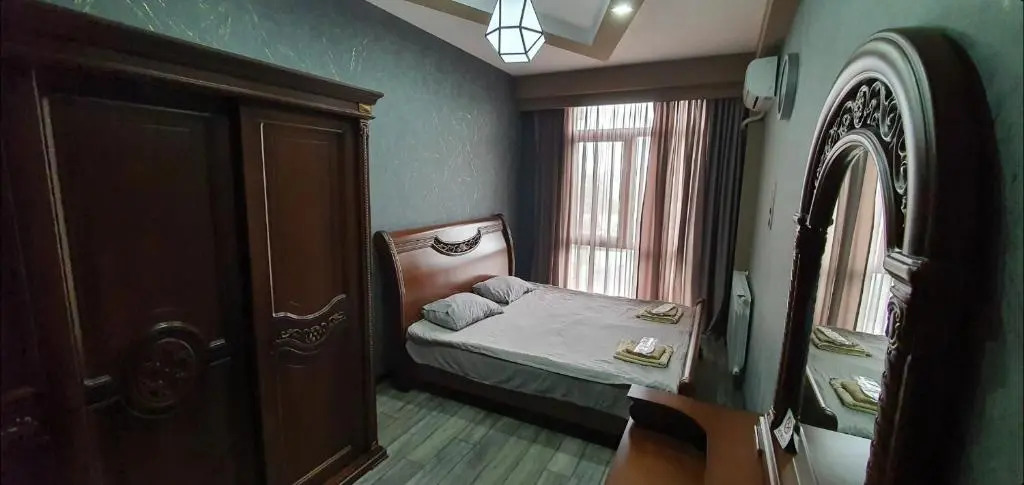 8 floor