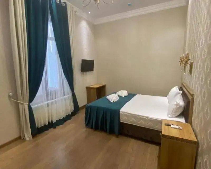 Anor Guest House (Анор)