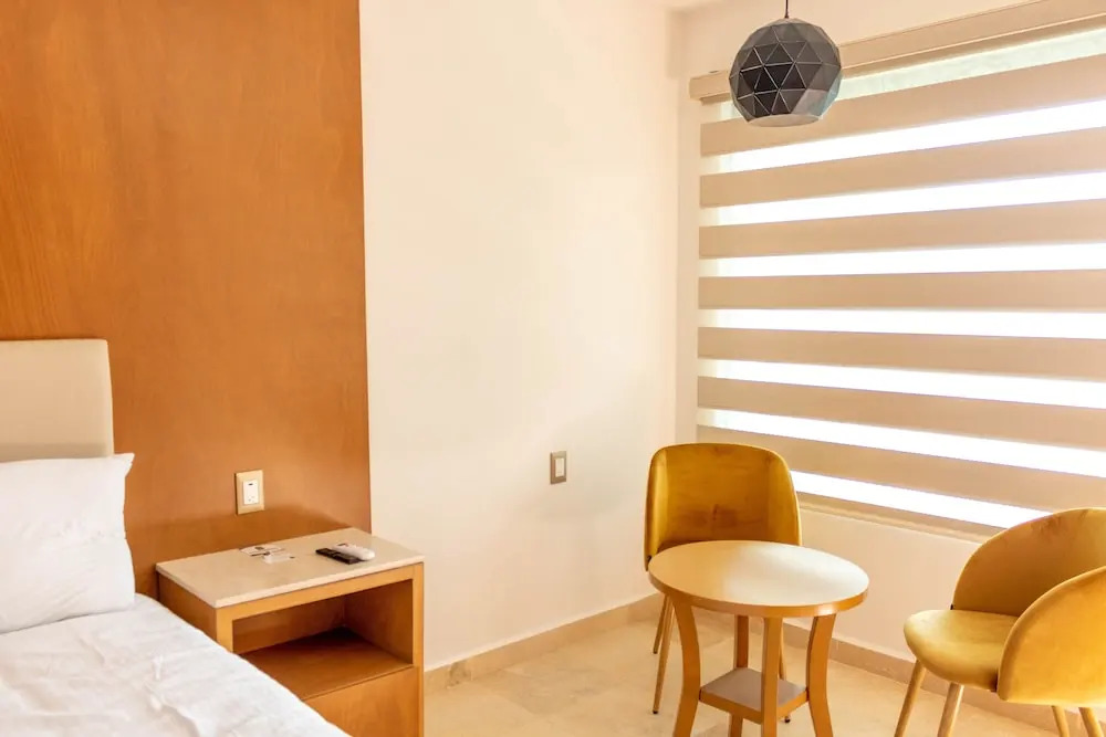 Hotel 5 Inn Select