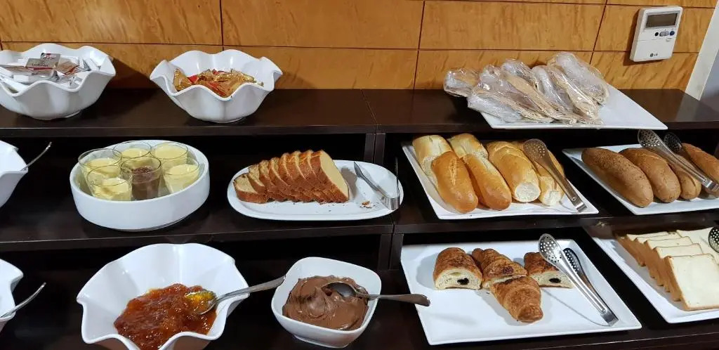King Suites Hotel